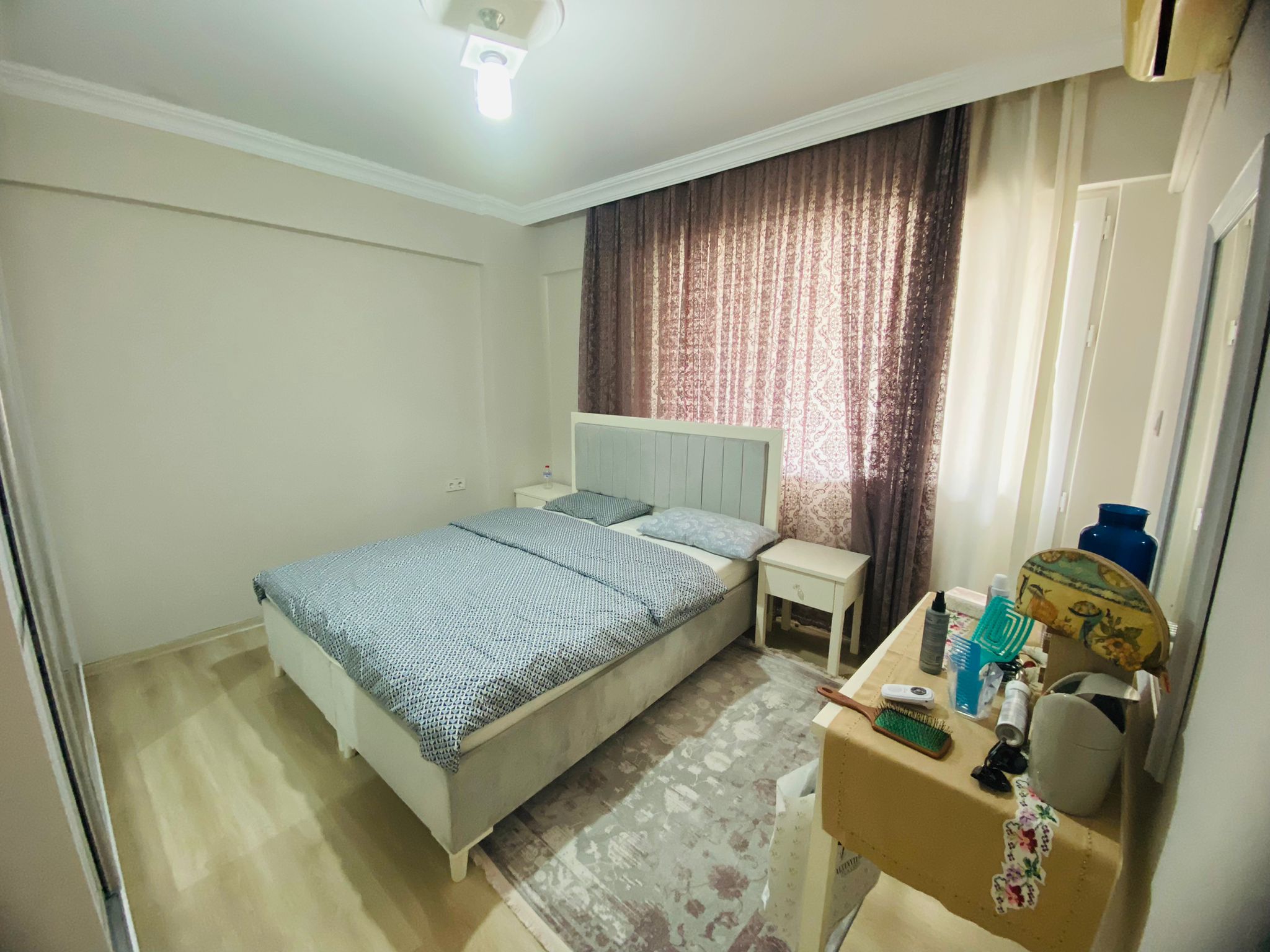 Cesur Emlak'tan Satılık Merkez de 3+1 Bakımlı Daire