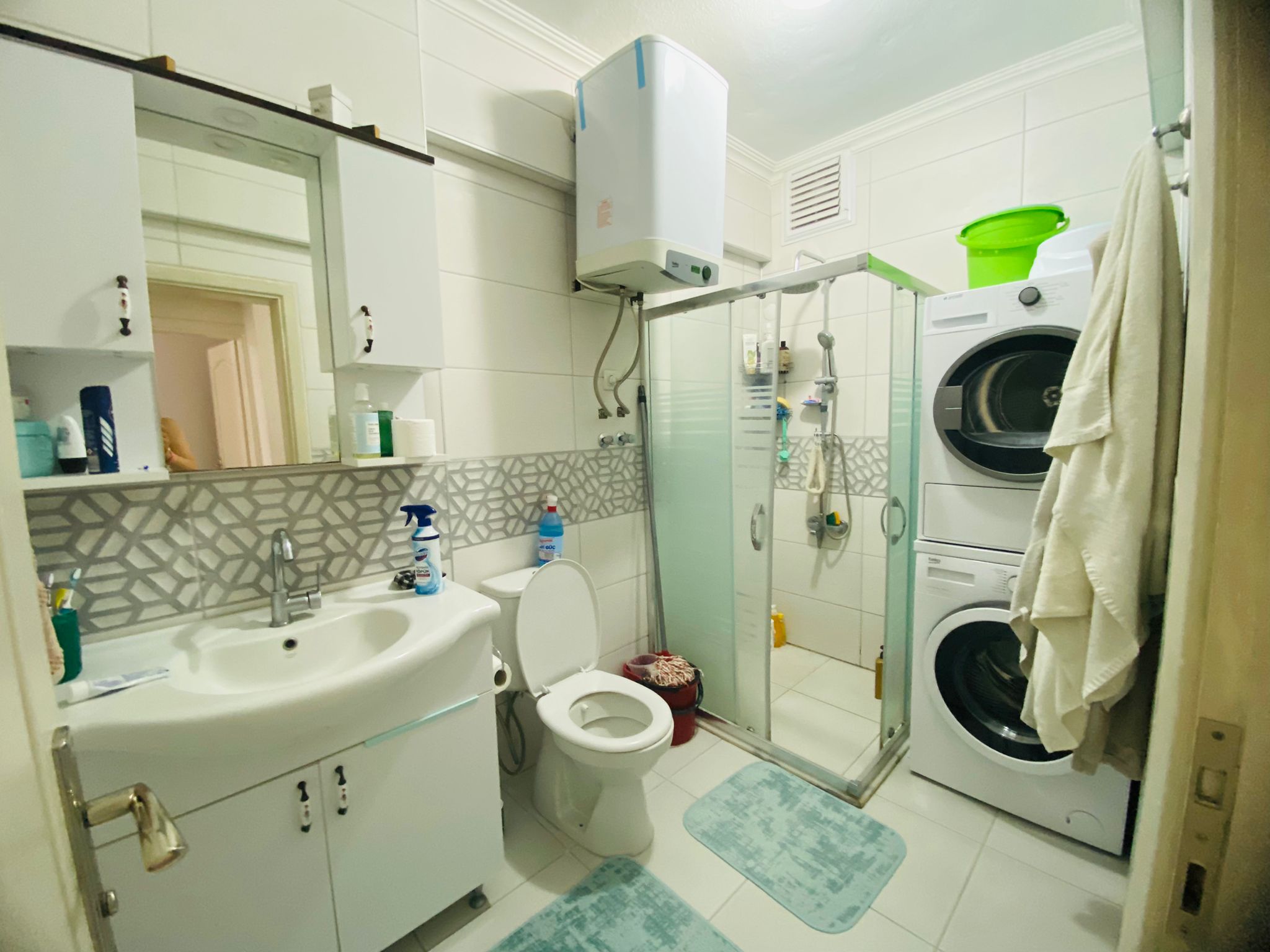 Cesur Emlak'tan Satılık Merkez de 3+1 Bakımlı Daire