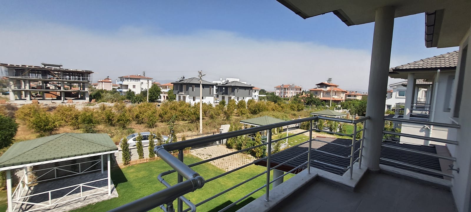 Cesur Emlak'tan Satılık 405m2 Arsalı Havuzsuz Dublex Müstakil Villa Ref.Kodu:4107