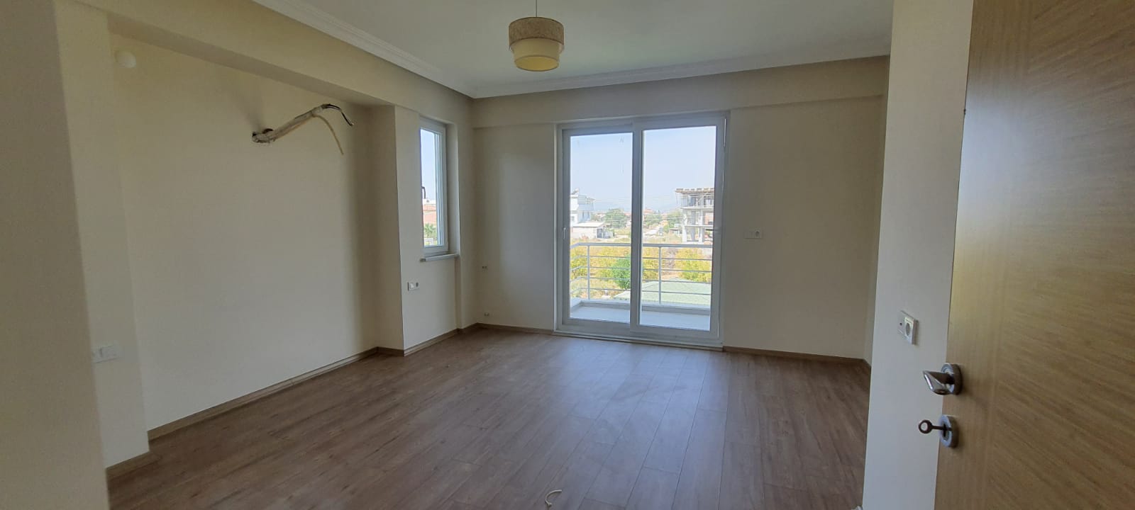Cesur Emlak'tan Satılık 405m2 Arsalı Havuzsuz Dublex Müstakil Villa Ref.Kodu:4107