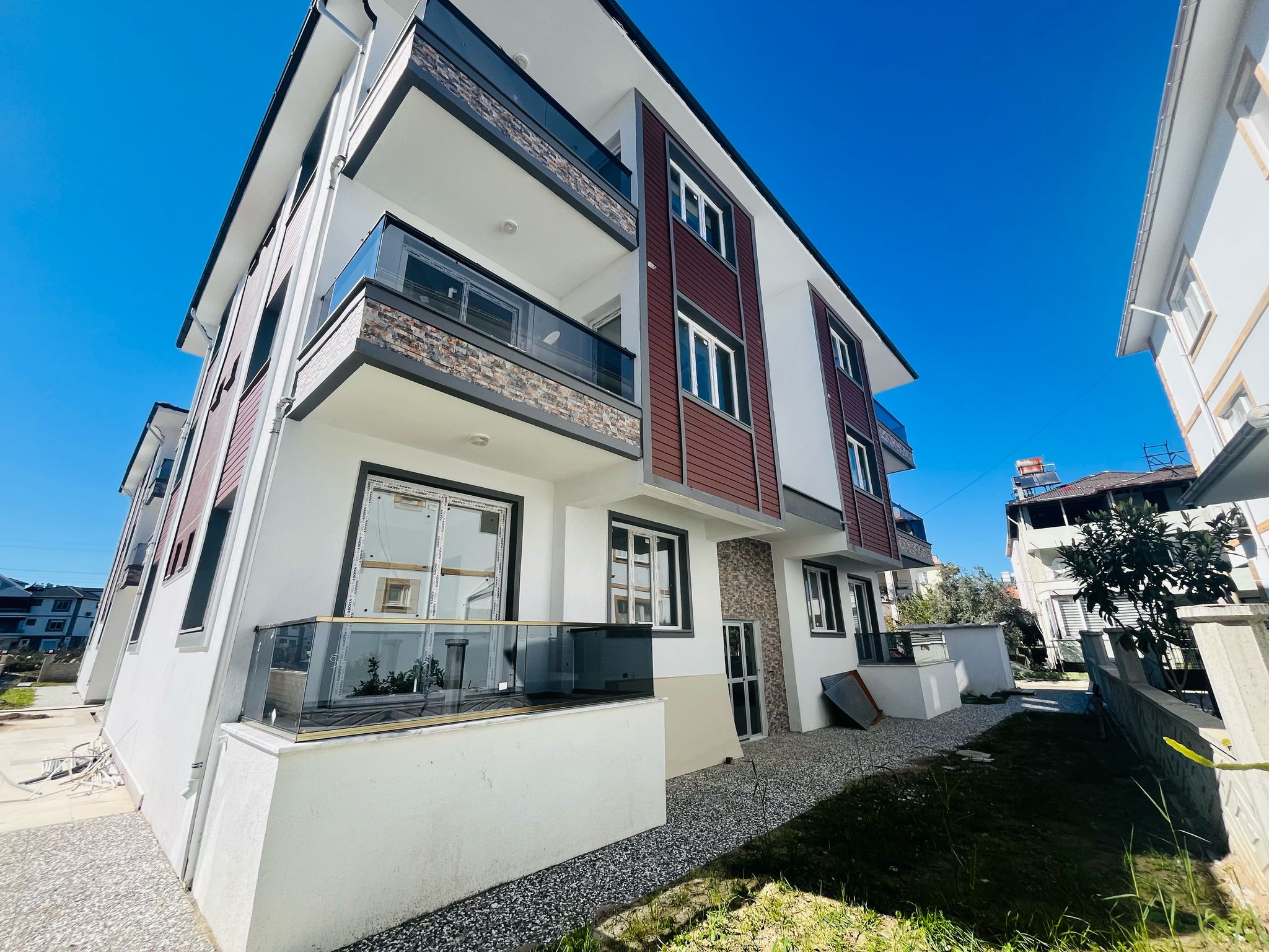 Cesur Emlak'tan Bahçe Nizamlı 2+1 Cep Mutfak Daire Ref.Kodu:7149