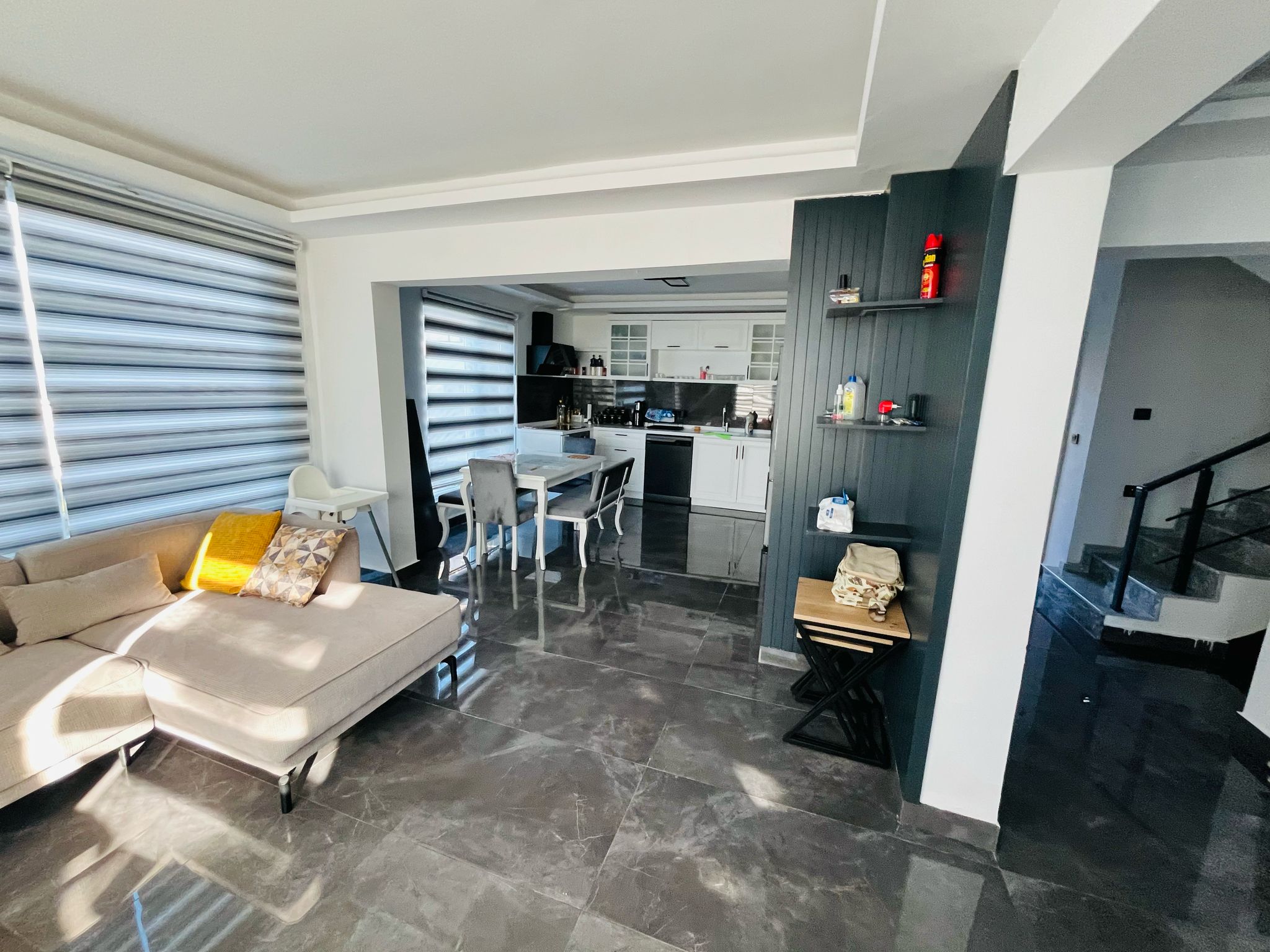 Deniz Manzaralı Full Eşyalı 2+1 Satılık VillaRef.Kodu:5872