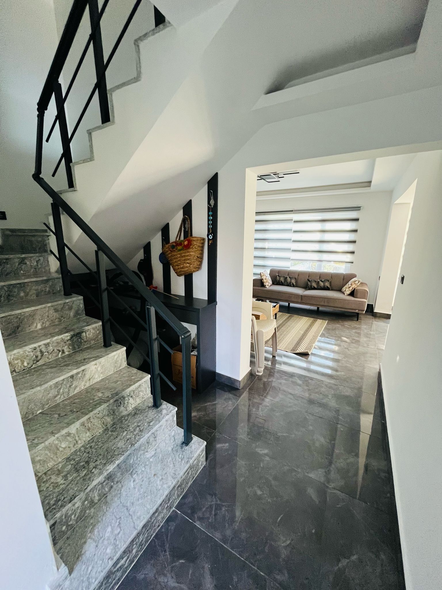 Deniz Manzaralı Full Eşyalı 2+1 Satılık VillaRef.Kodu:5872