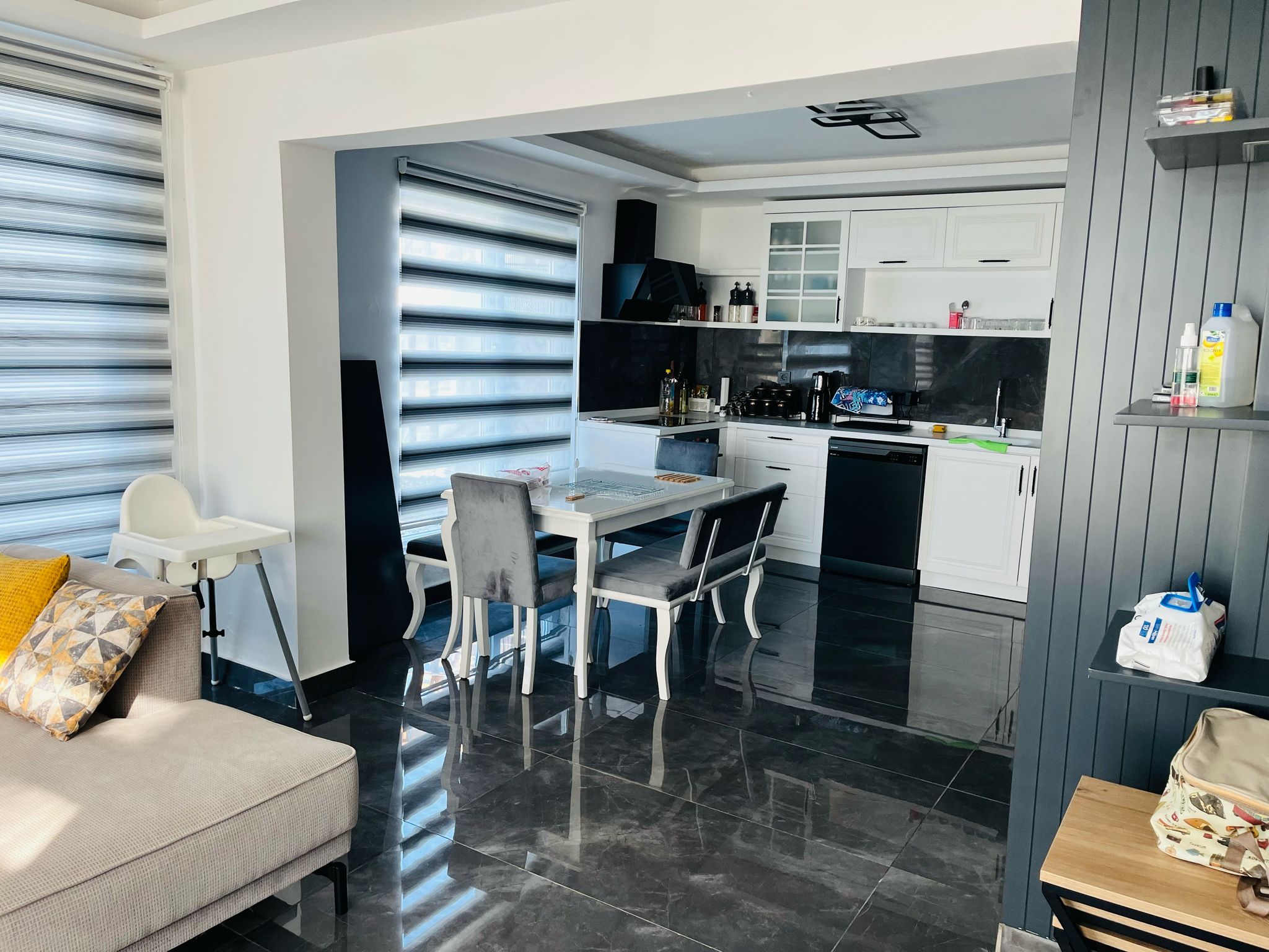 Deniz Manzaralı Full Eşyalı 2+1 Satılık VillaRef.Kodu:5872