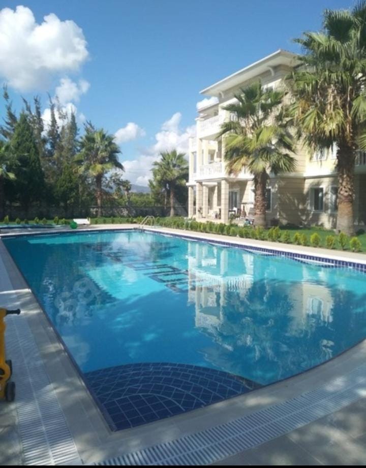 Havuzlu Sitede 2+1 Kısmı Eşyalı Daire Ref.Kodu:7144