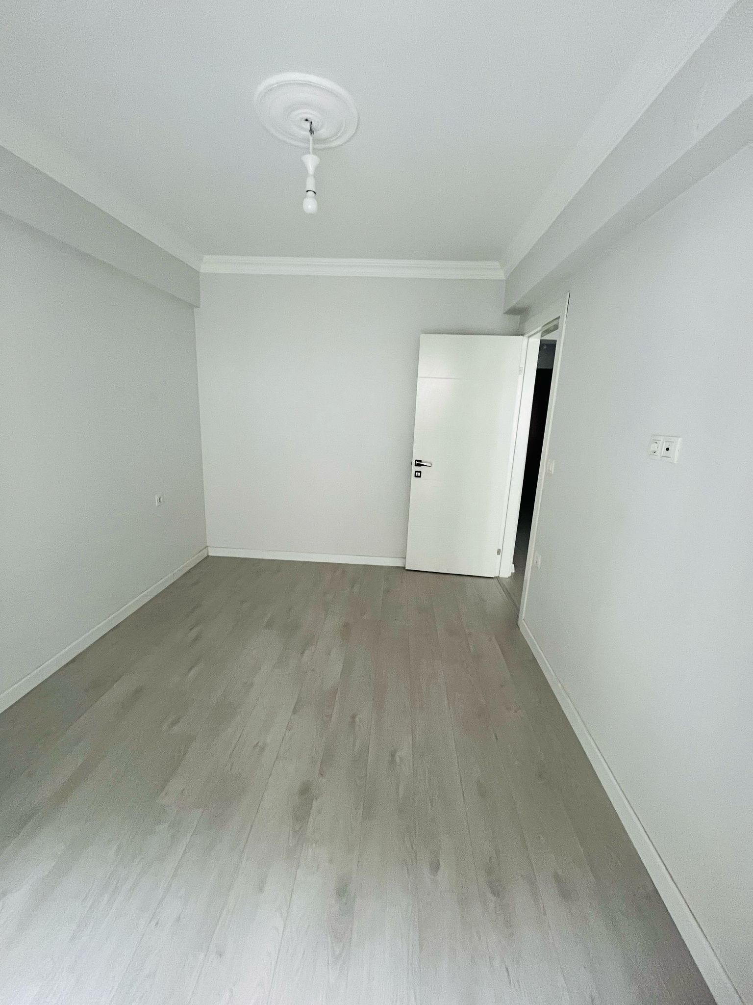 Cesur Emlak'tan Satılık 1+1 Asansörlü Daire Ref.Kodu:6761