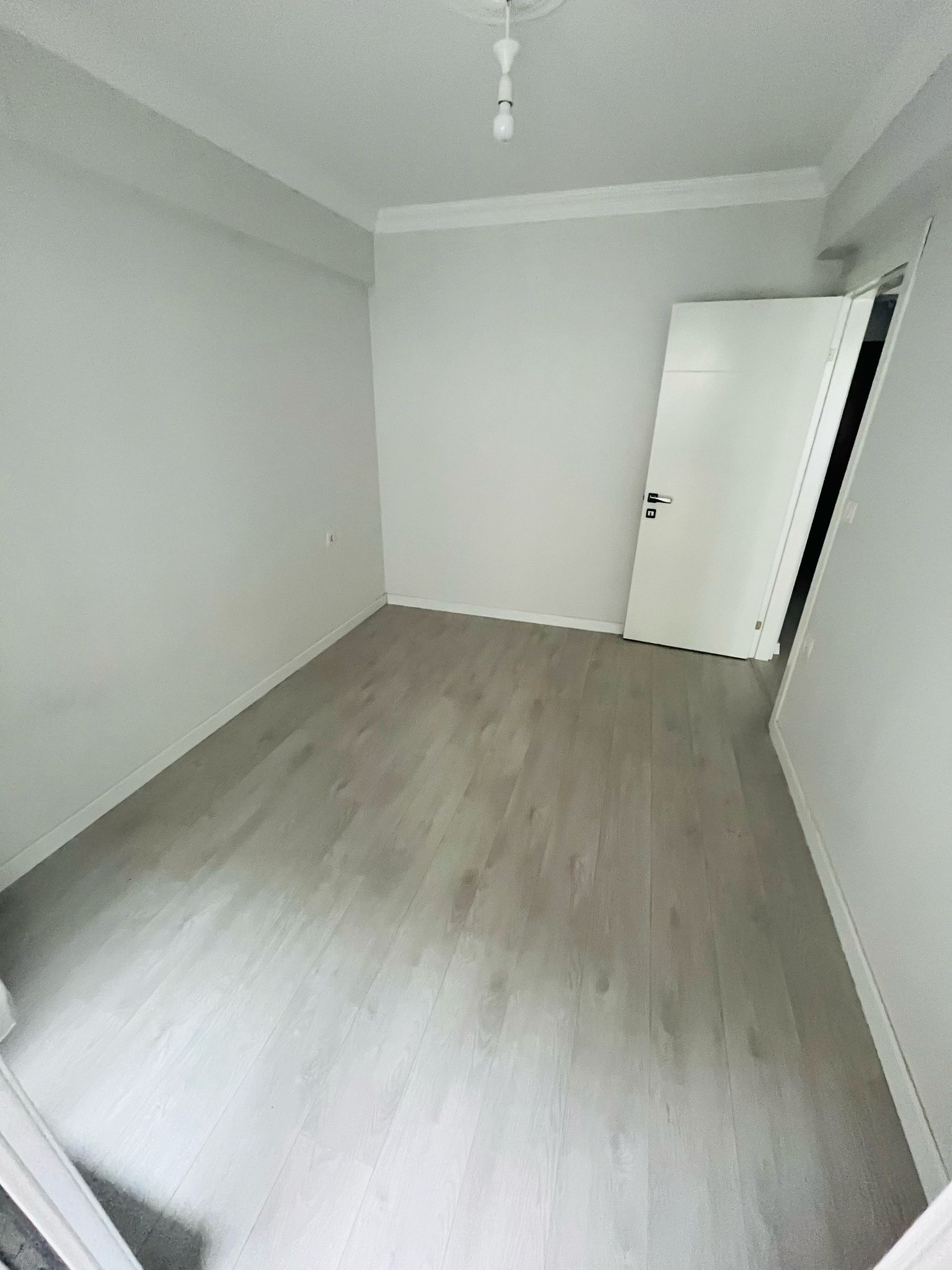 Cesur Emlak'tan Satılık 1+1 Asansörlü Daire Ref.Kodu:6761