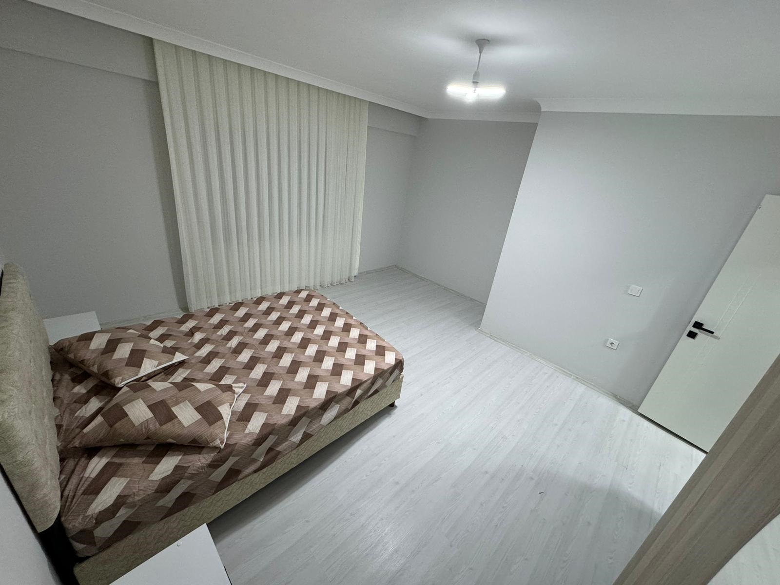 Cesur Emlak'tan Havuzlu 2+1 Satılık Daire Ref.Kodu:6740