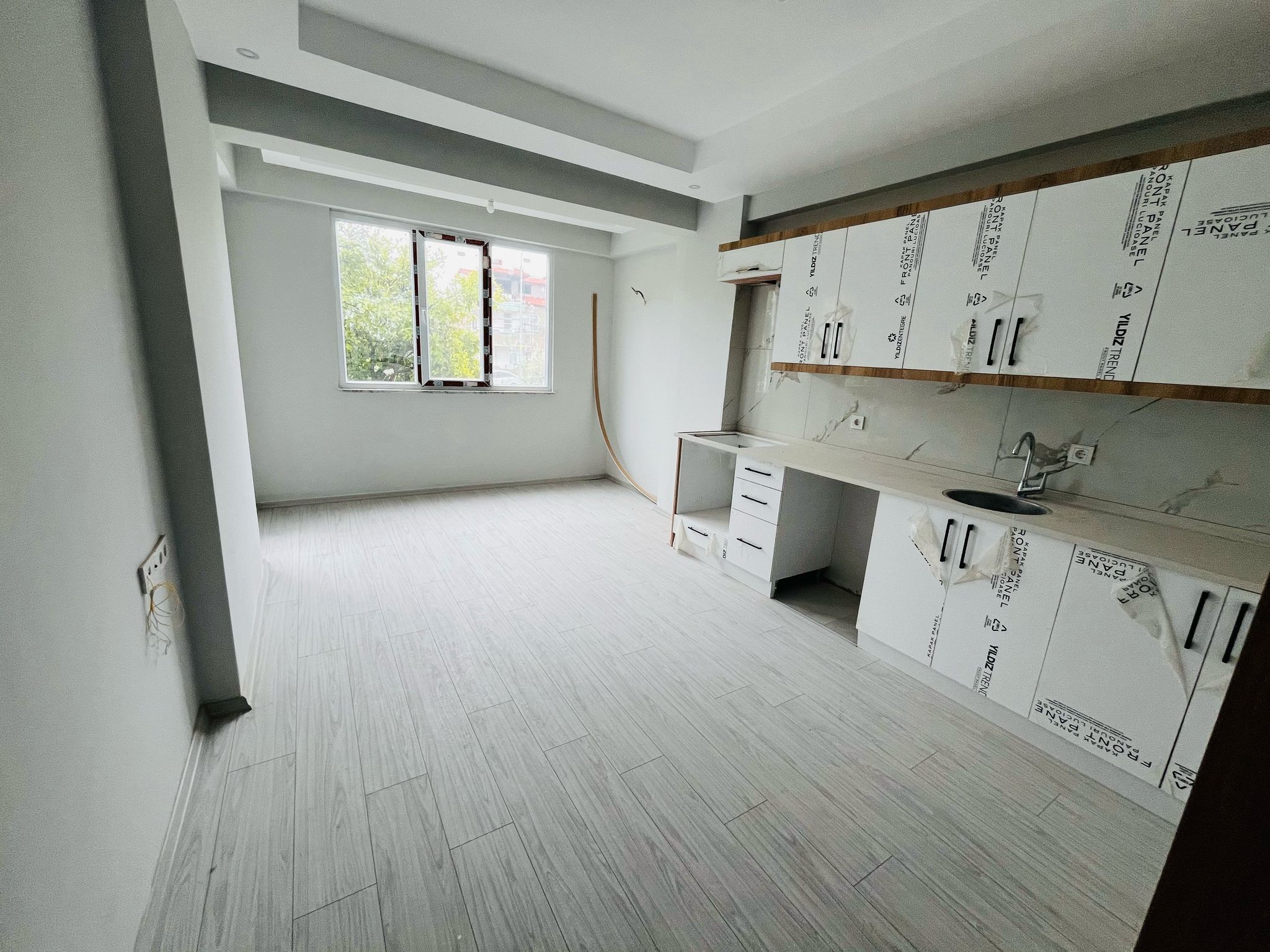 Havuzlu Butik Site İçinde 1+1 Satılık Daireler Ref.Kodu:6518