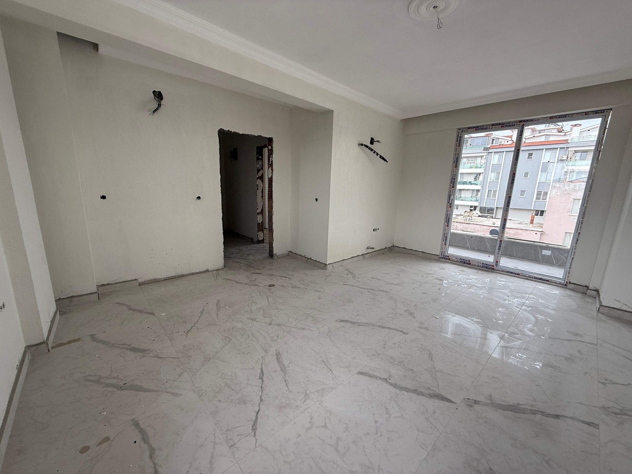 Cesur Emlak'tan Karaçalı'da Satılık 1+1 Deniş Daire RefKodu:7159