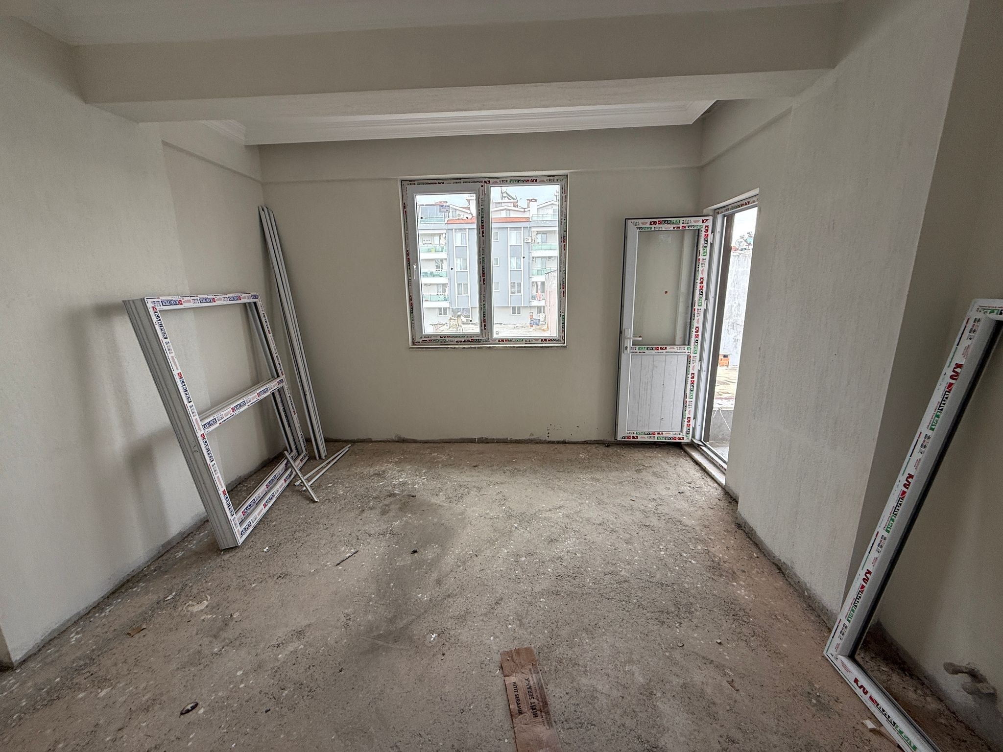 Cesur Emlak'tan Karaçalı'da Satılık 1+1 Deniş Daire RefKodu:7159