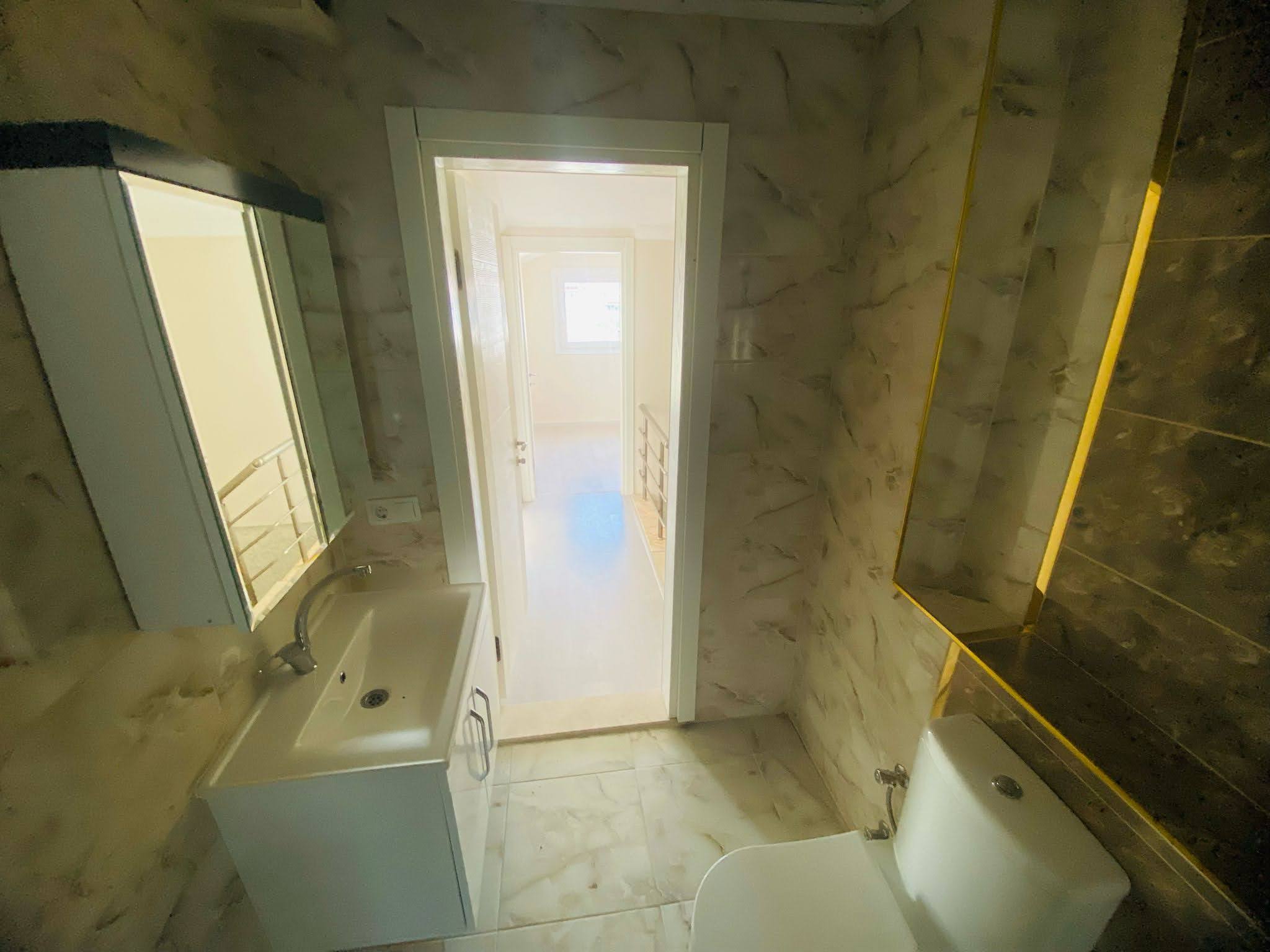Dalaman Pazaryerinde Satılık 5+1 Dubleks Daire Ref.Kodu:6913