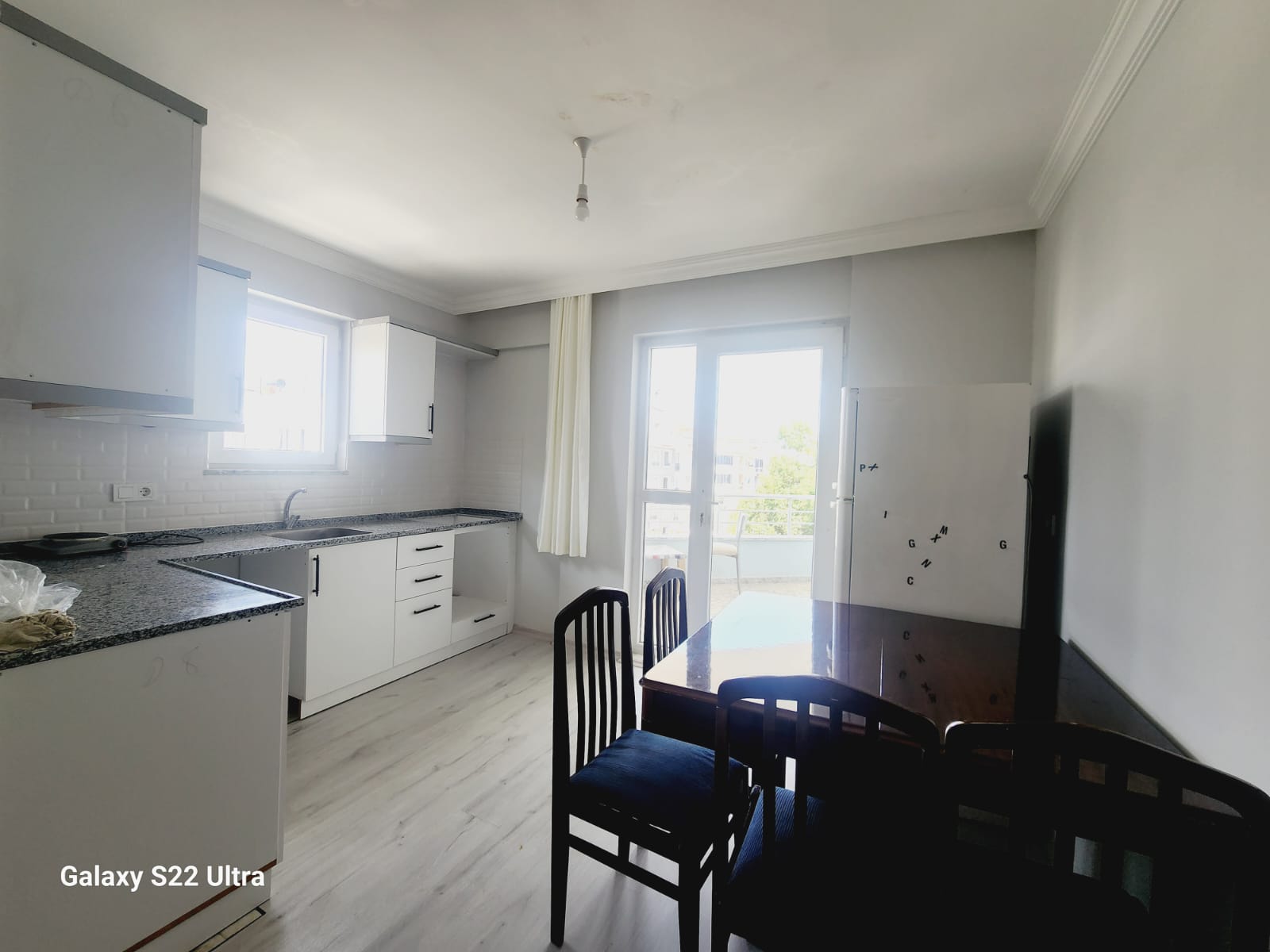 Cesur Emlak'tn Kiralık Boş 4+1 200m2 Kullanımlı Çatı Dublex Daire