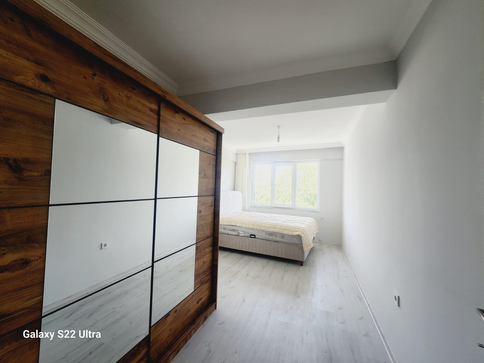 Cesur Emlak'tn Kiralık Boş 4+1 200m2 Kullanımlı Çatı Dublex Daire