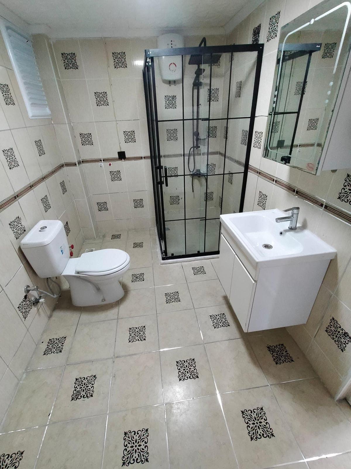 Cesur Emlak'tan Satılık Merkez de Kiracılı 2+1 Daire