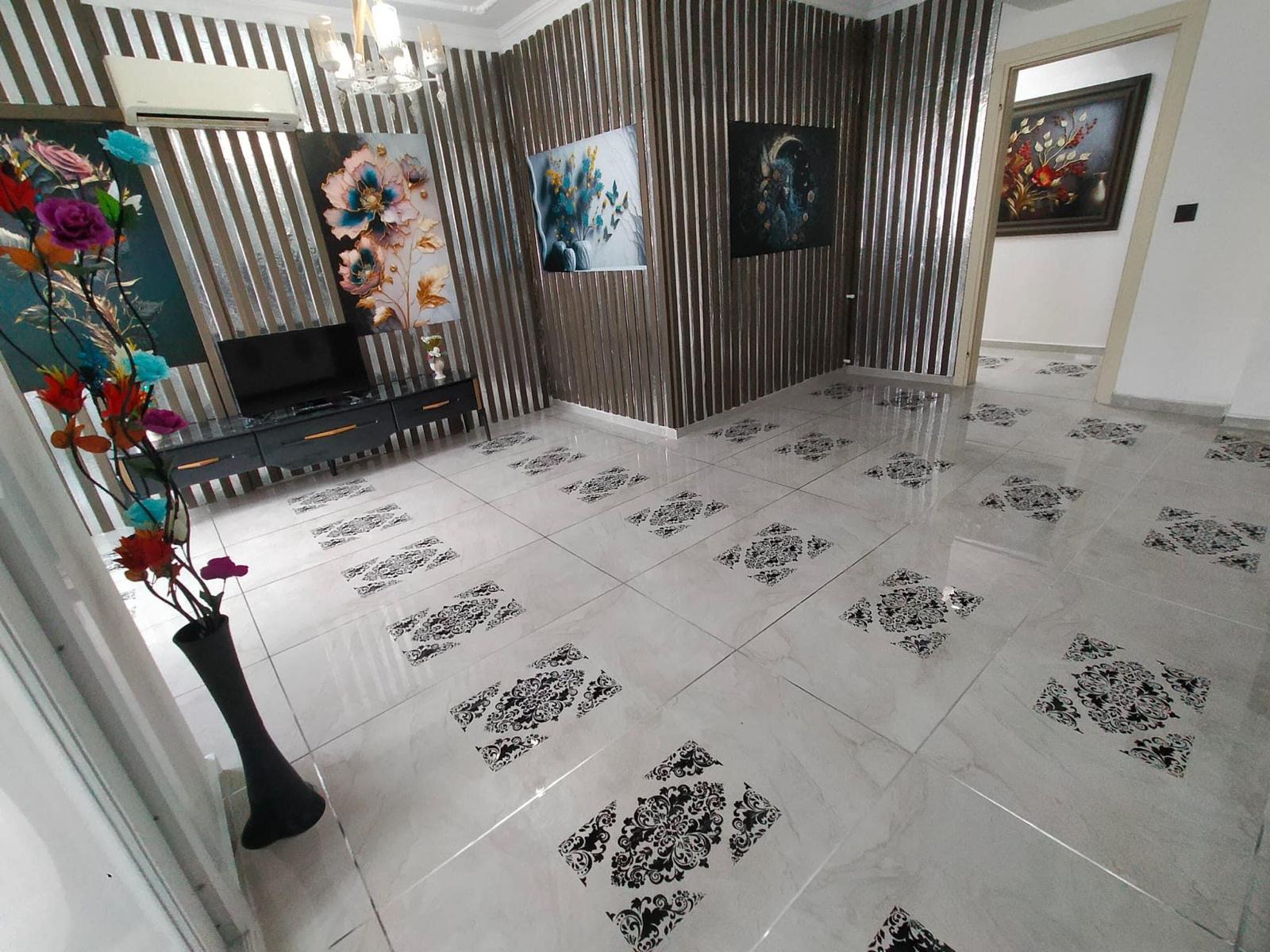 Cesur Emlak'tan Satılık Merkez de Kiracılı 2+1 Daire
