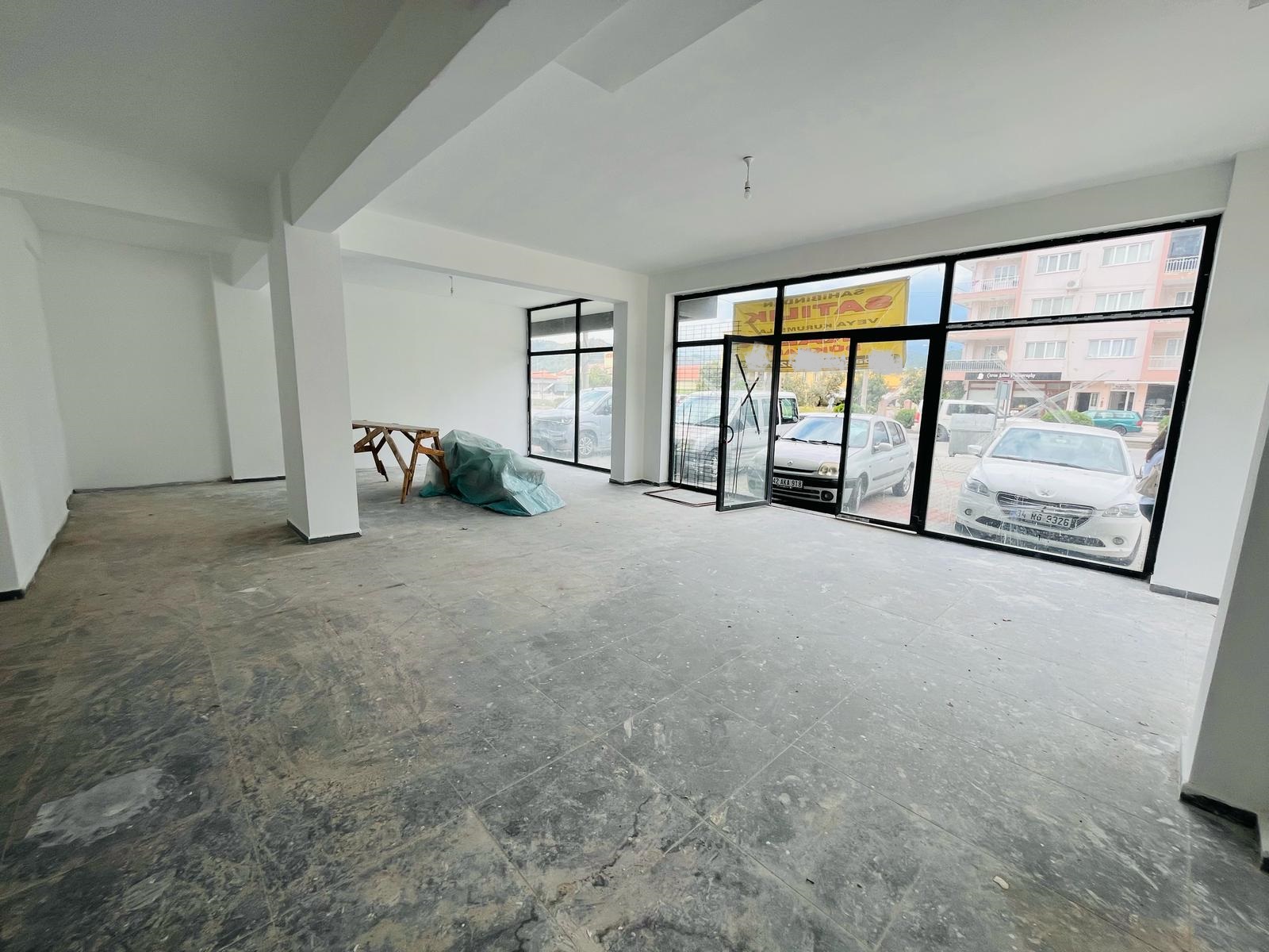 Ortaca Merkez'de Satılık 176m2 2 Katlı Dükkan Ref.kodu:7213