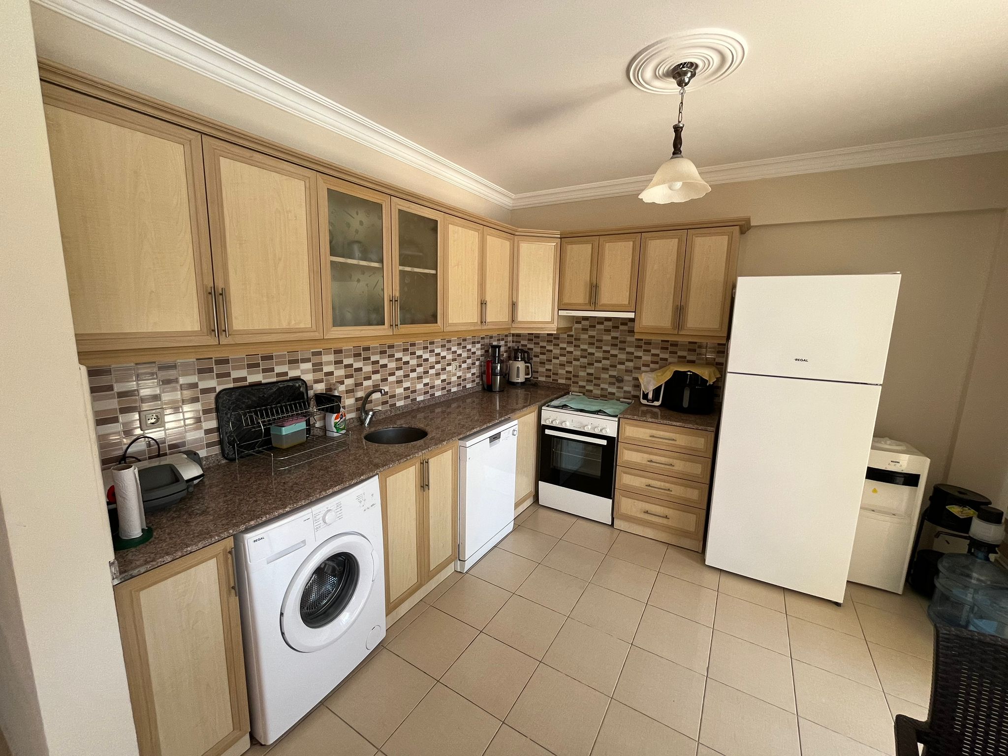 Büyük Havuzlu Sitede Satılık 2+1 Daire Ref.Kodu:7235