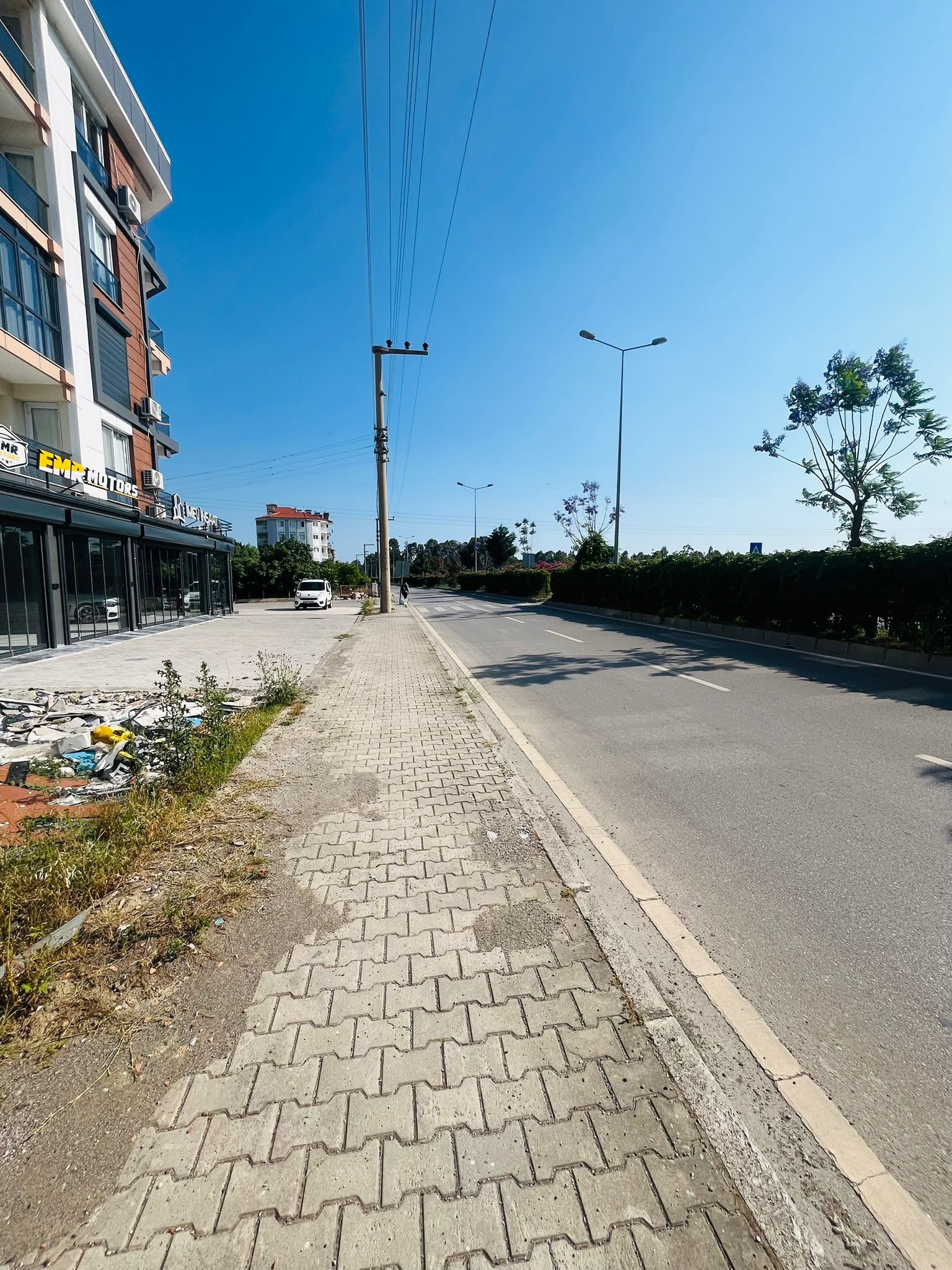 DALAMAN GAZİ BULVARI’NDA SATILIK DÜKKAN – 40 m² – Ana Cadde Üzeri