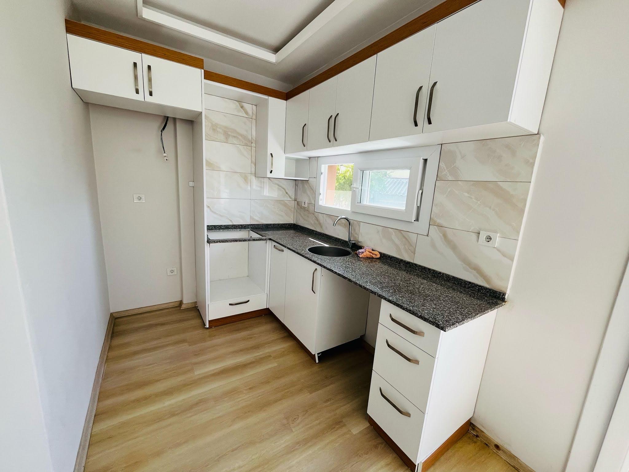 Havuzlu Sitede Kiralık 1+1 Boş Daire Ref.Kodu:7190