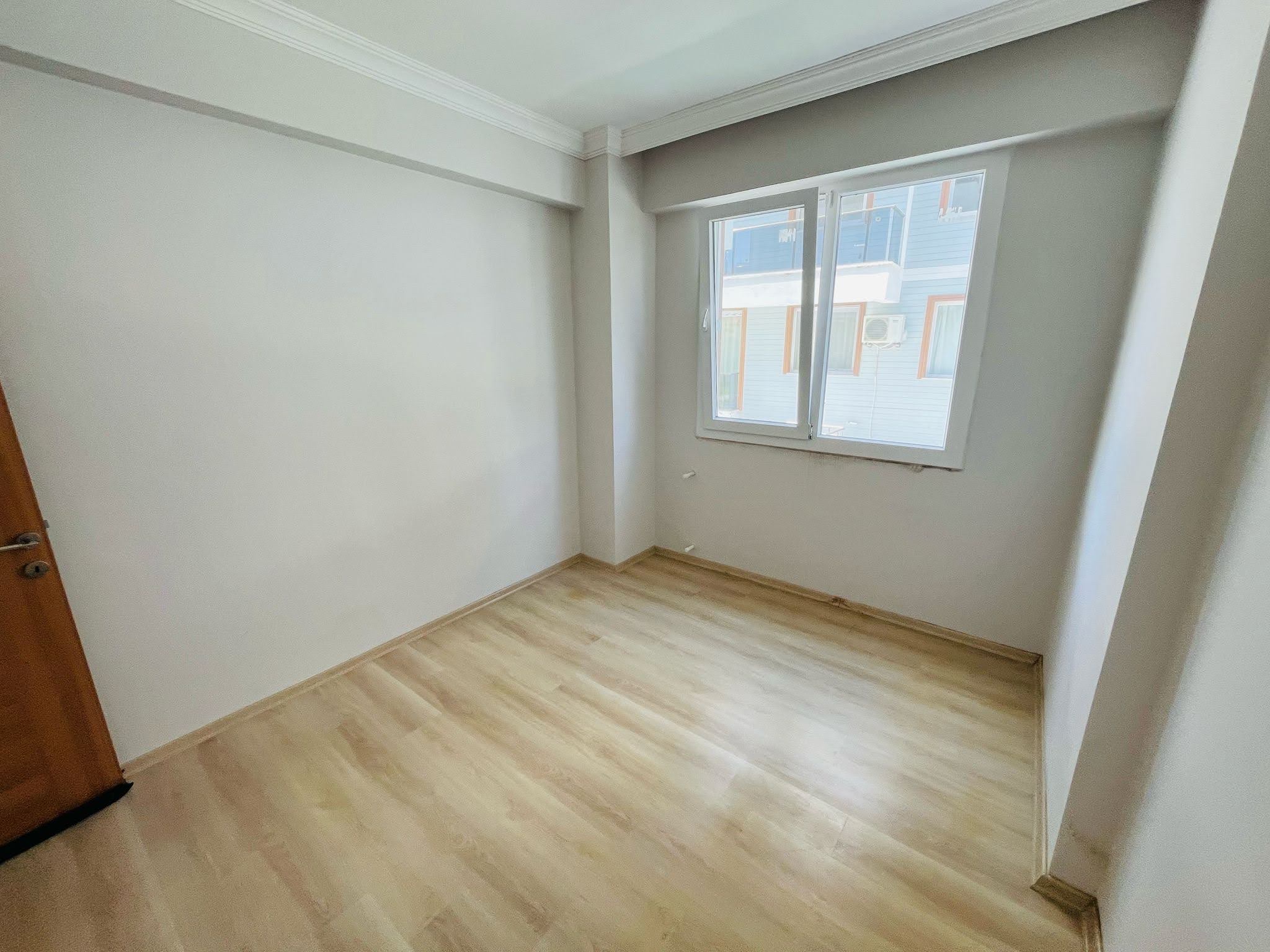 Havuzlu Sitede Kiralık 1+1 Boş Daire Ref.Kodu:7190