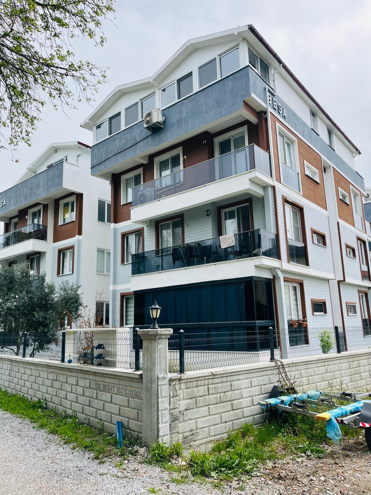Havuzlu Sitede Kiralık 1+1 Boş Daire Ref.Kodu:7190