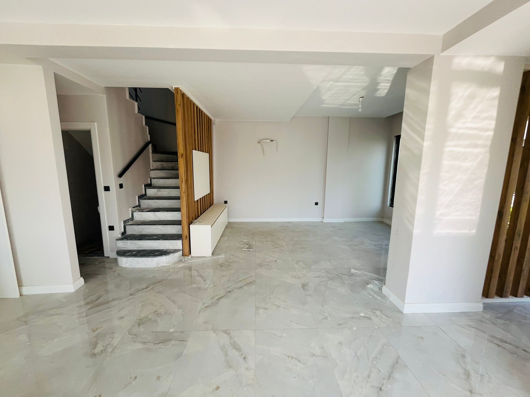 Site İçerisinde Havuzlu 3+1 Dubleks Villa Ref.Kodu:6566