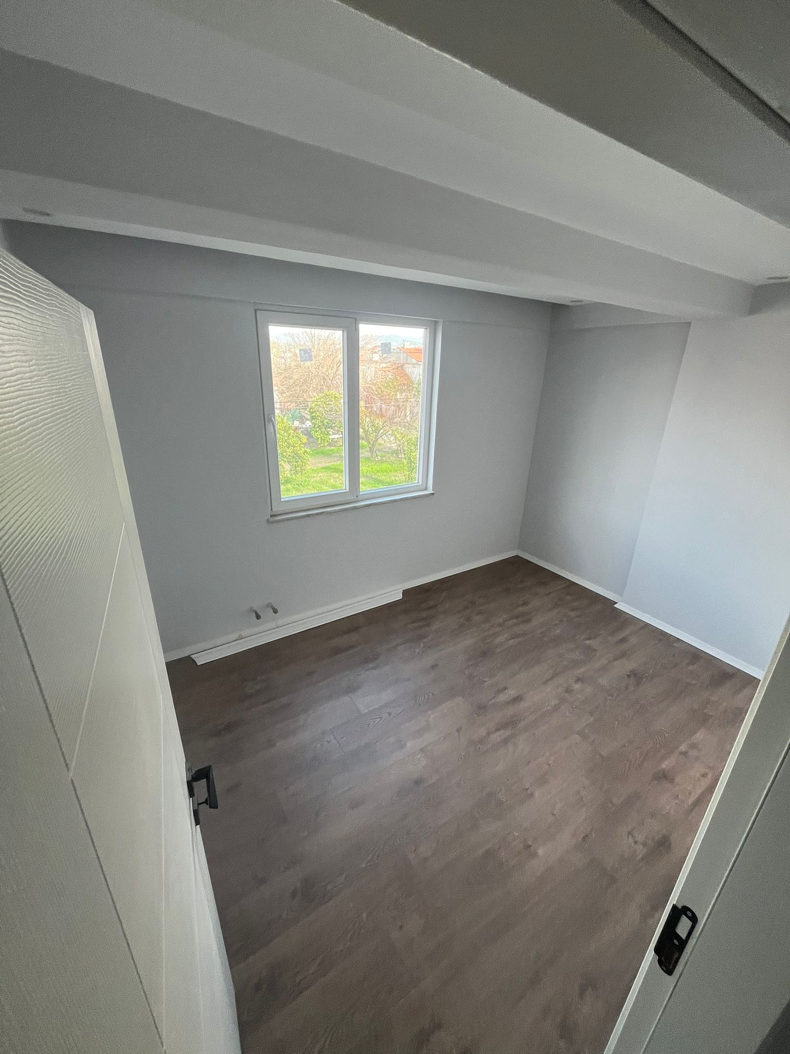 Dalaman Merkezde SATILIK 2+1 Aile Apartmanı Vestiyerli