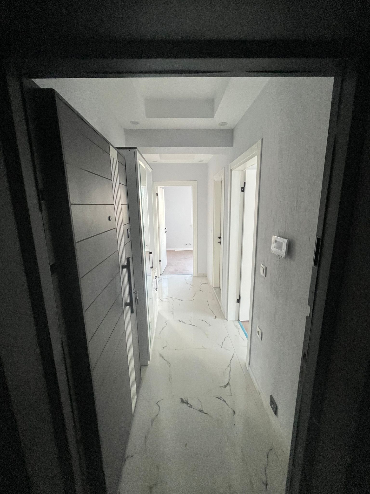 Dalaman Merkezde SATILIK 2+1 Aile Apartmanı Vestiyerli