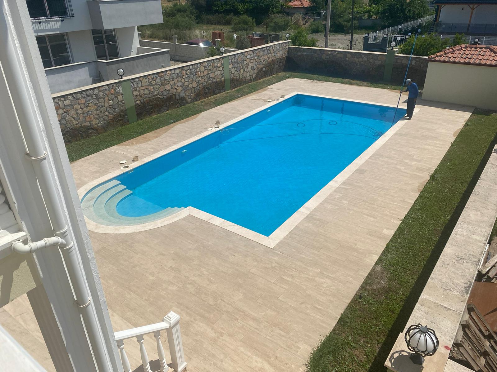 685 m² Arsa İçinde, Özel Havuzlu ve Full Eşyalı Lüks Villa – Dalaman Cesur Emlak 