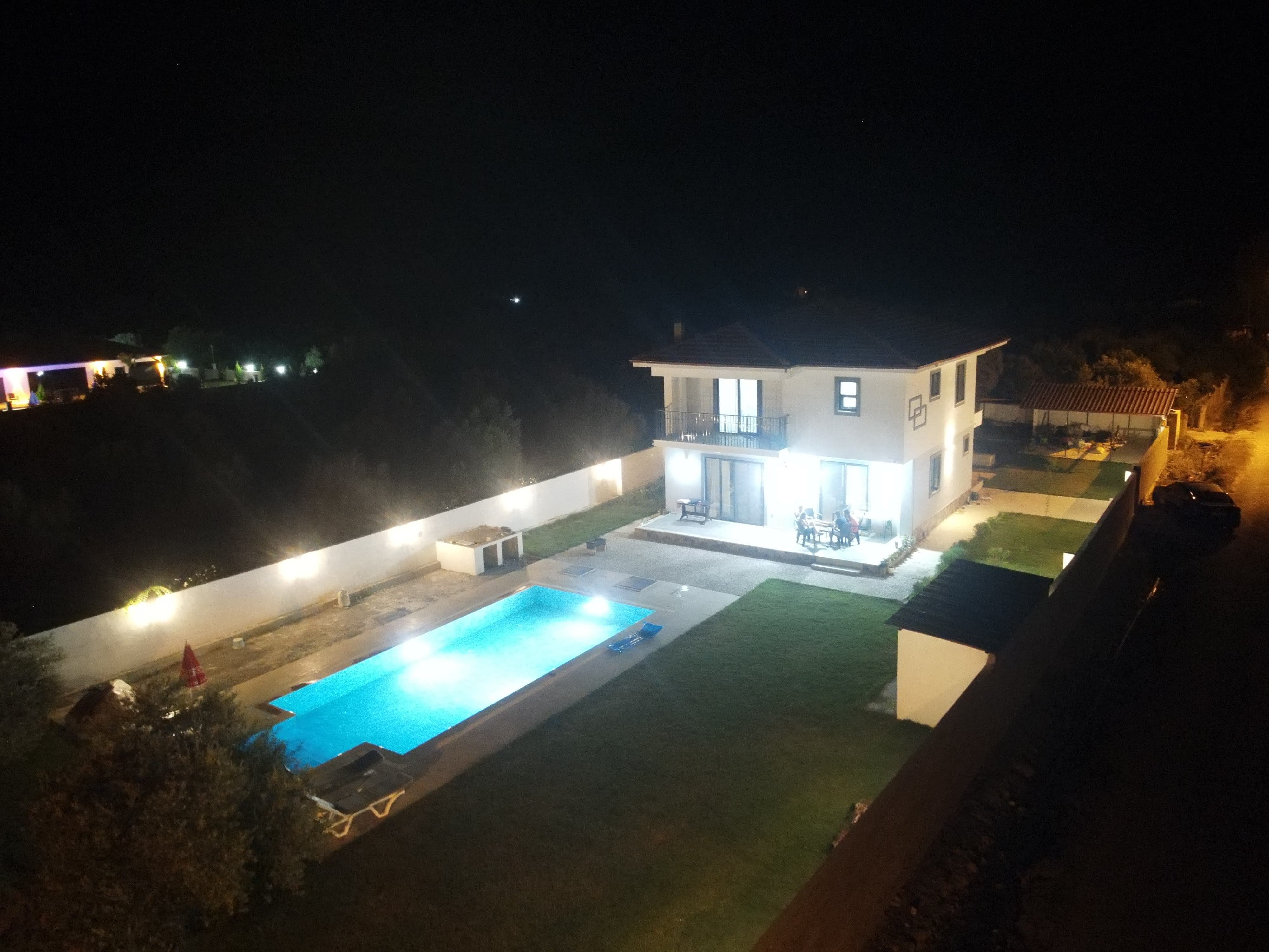 1887m² Arsada, 250m² Kullanımlı Özel Havuzlu Satılık Villa – Ortaca Fevziye 