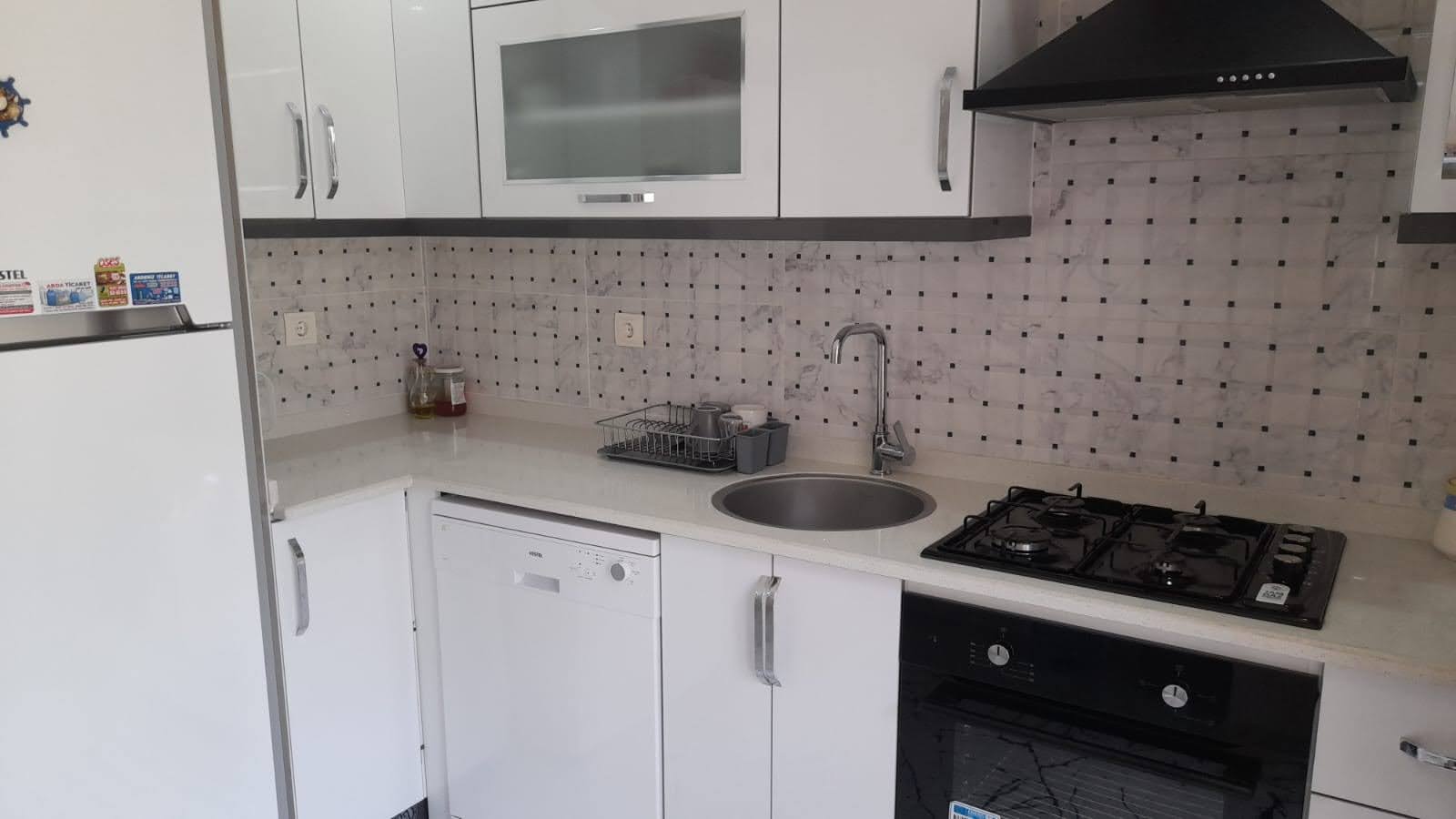 Özel Bahçeli Kapalı Mutfaklı Satılık 2+1 Daire Ref.Kodu:4940