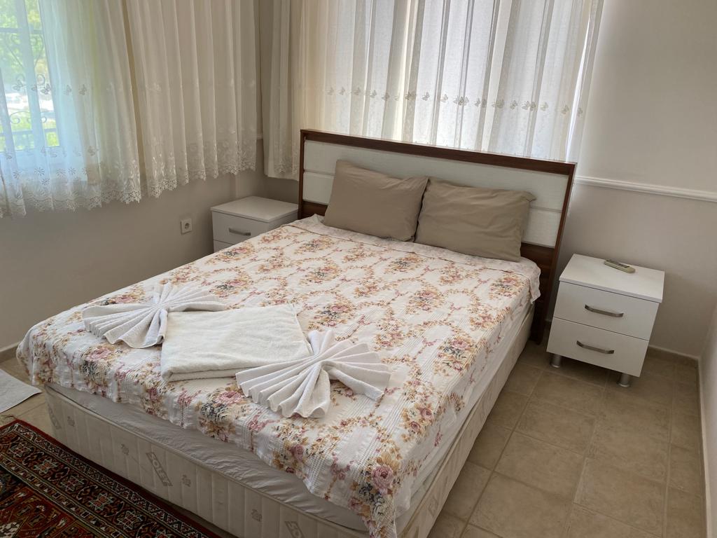 Karaçalı’da 414m² Arsada Müstakil Havuzlu 5+1 Lüks Triplex Villa 