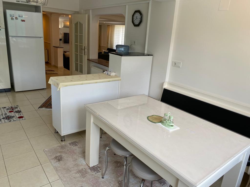 Karaçalı’da 414m² Arsada Müstakil Havuzlu 5+1 Lüks Triplex Villa 