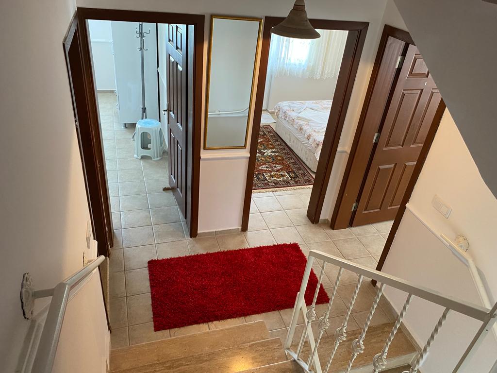 Karaçalı’da 414m² Arsada Müstakil Havuzlu 5+1 Lüks Triplex Villa 
