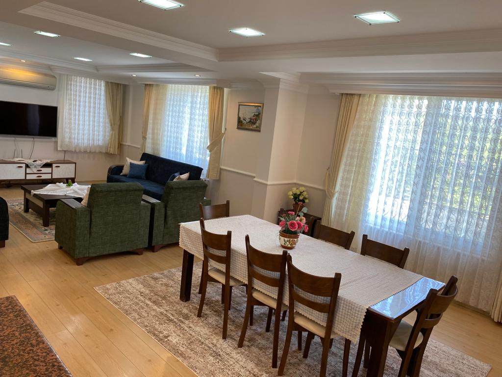 Karaçalı’da 414m² Arsada Müstakil Havuzlu 5+1 Lüks Triplex Villa 