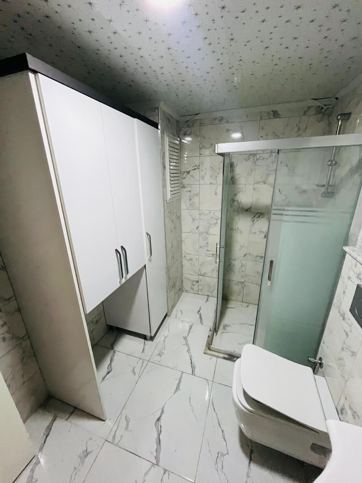 Kapalı Balkonu ve Geniş Yaşam Alanlarıyla 3+1 Özel Daire