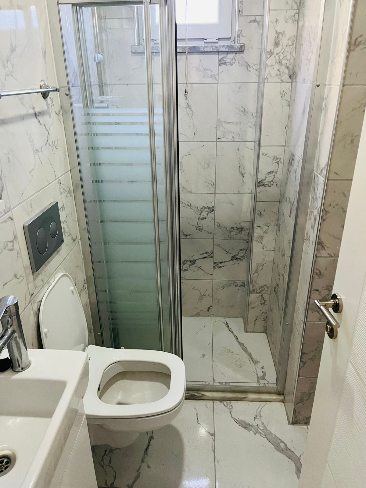 Kapalı Balkonu ve Geniş Yaşam Alanlarıyla 3+1 Özel Daire