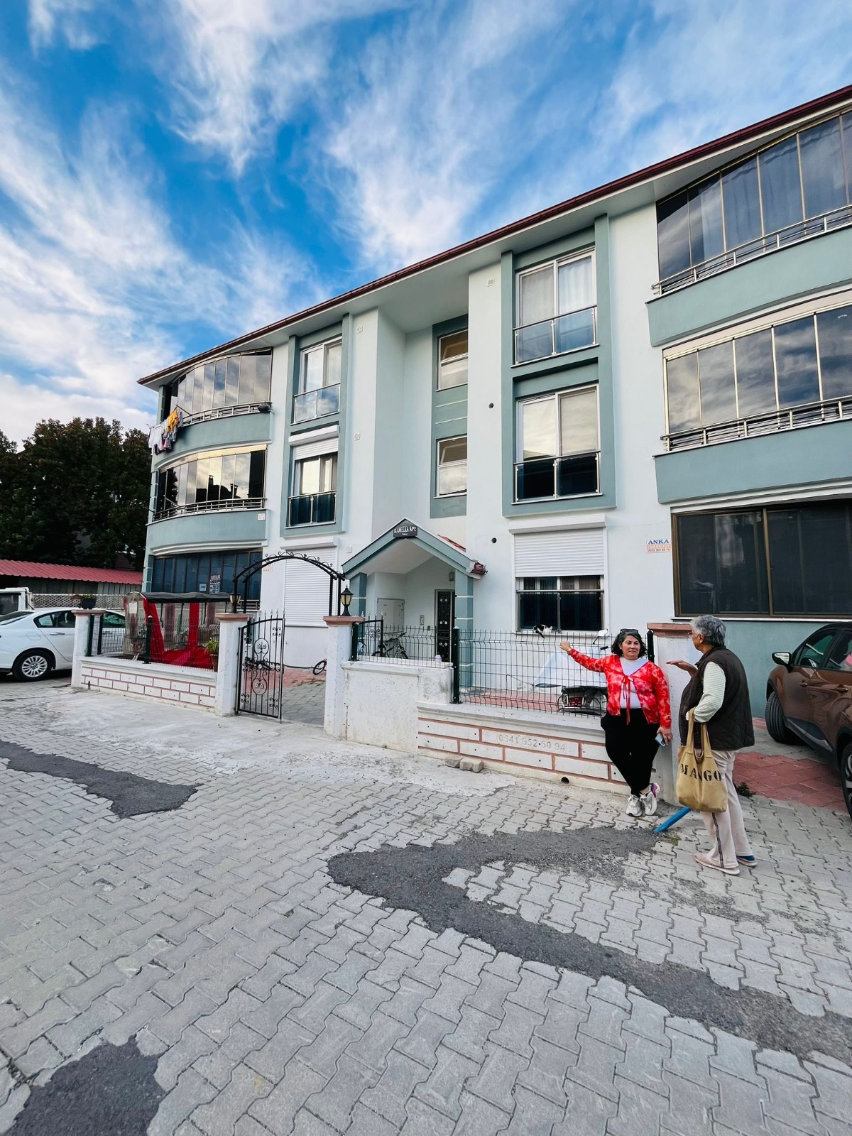 Kapalı Balkonu ve Geniş Yaşam Alanlarıyla 3+1 Özel Daire