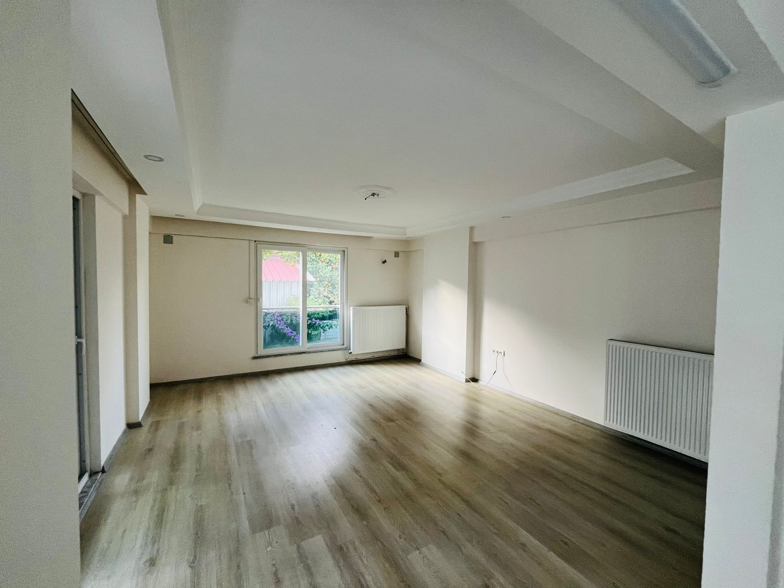 Kapalı Balkonu ve Geniş Yaşam Alanlarıyla 3+1 Özel Daire