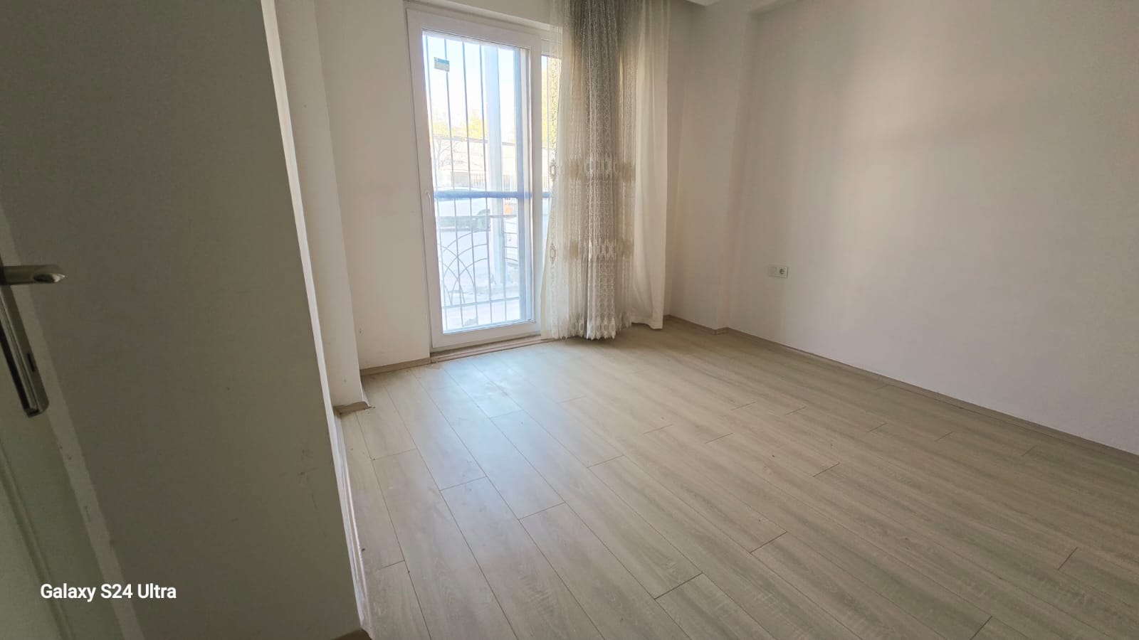 Sanayi Caddesinde Kiralık 1+1 HomeOfis Ref.Kodu:7357