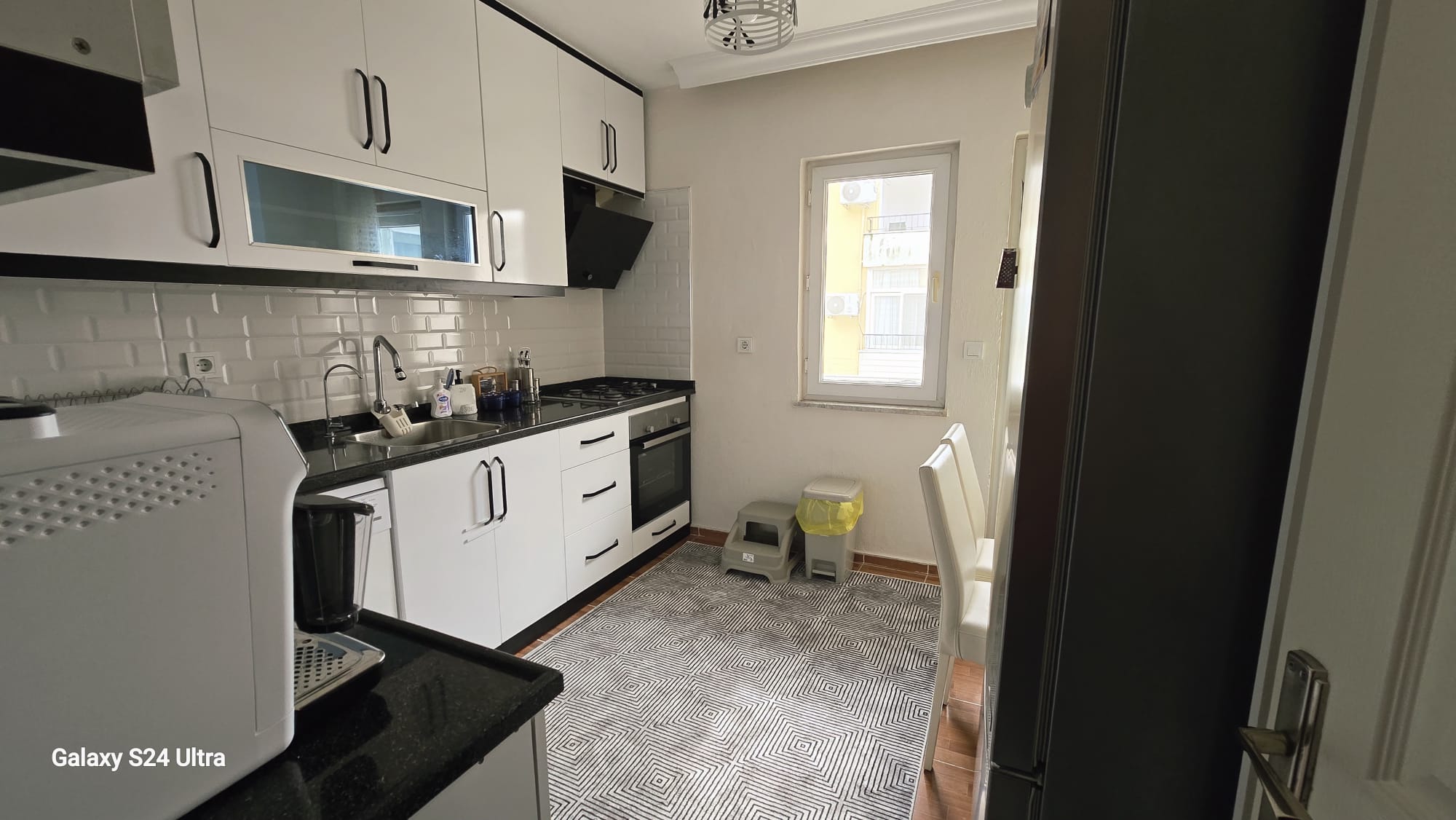 Dalaman Merkezde 105 m² Güney Cepheli,Ara Kat Eşyalı 2+1 Satılık